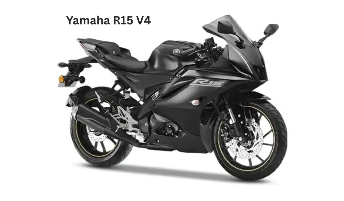 Yamaha R15 V4 2026 side view showing sporty LED design and dual-tone finish